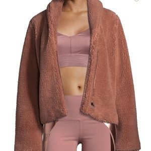 ISO Cozy Up Alo Yoga jacket